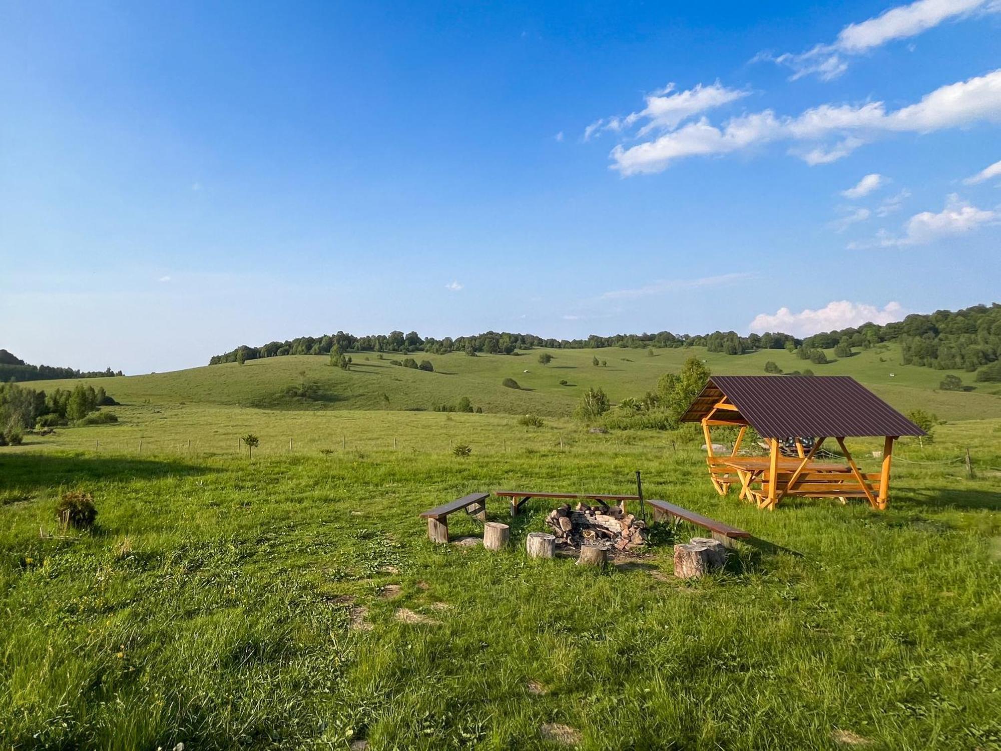 Casutele Din Poiana Vila Satu Sugatag Exterior foto
